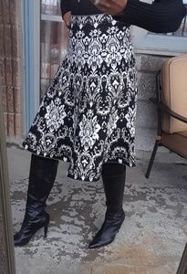 Black and White, high-waistline skirt (Open to Private Offers)